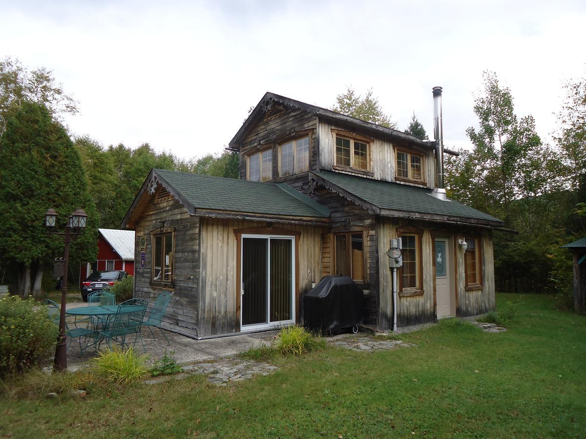 Chalet Saint-Thomas LʼAnse-Saint-Jean Exterior foto